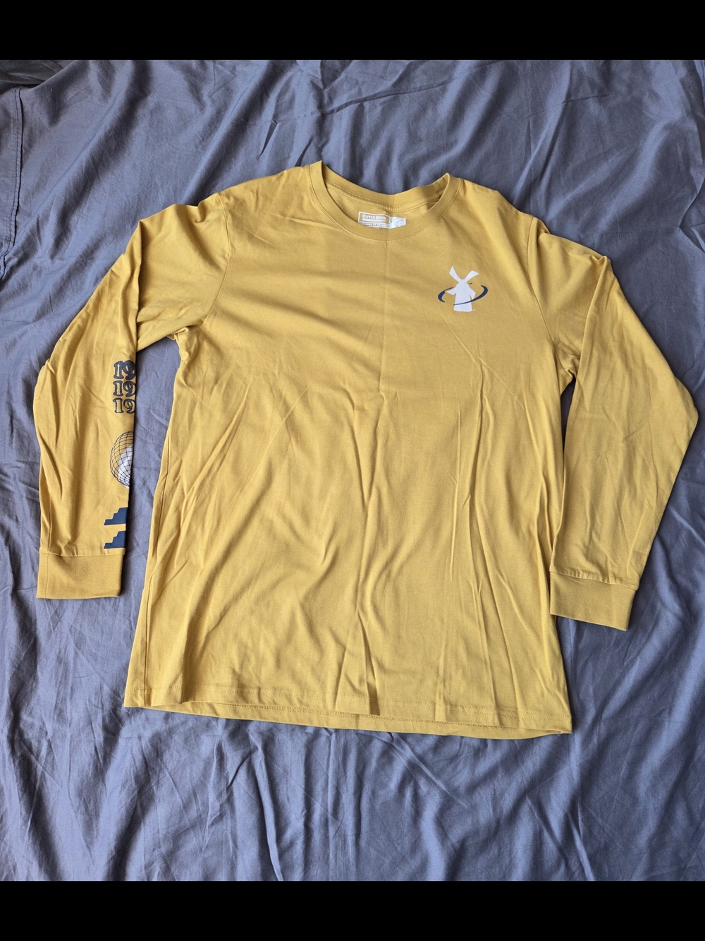 Dutch Bros Men's XL Yellow Graphic Shirt 1992 "A Better World" Pre-owned